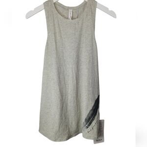 NWT Lululemon Nook Tank Super RARE *Wunderlust 2015 Size 6 Heathered Light Grey